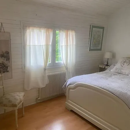 Oasis De Serenite Proche De Lyon Dans Village Prise *